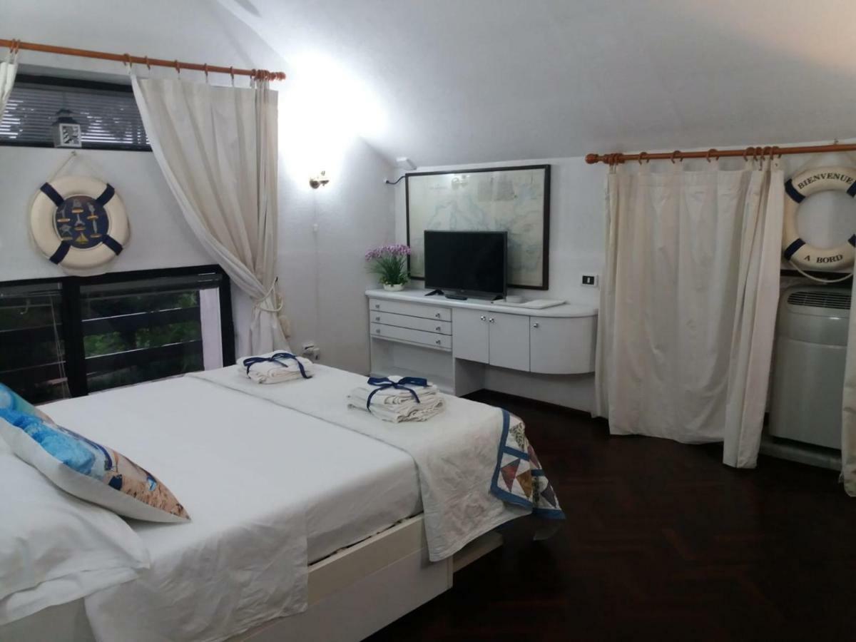 B&B Arechi Salerno Ngoại thất bức ảnh